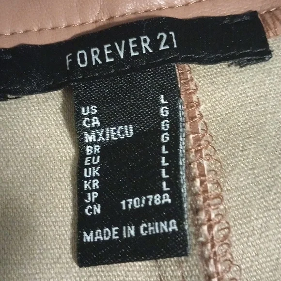 Spring Color Forever 21 Beige Faux Leather Trousers, With Zippper & Pockets New - Picture 4 of 12